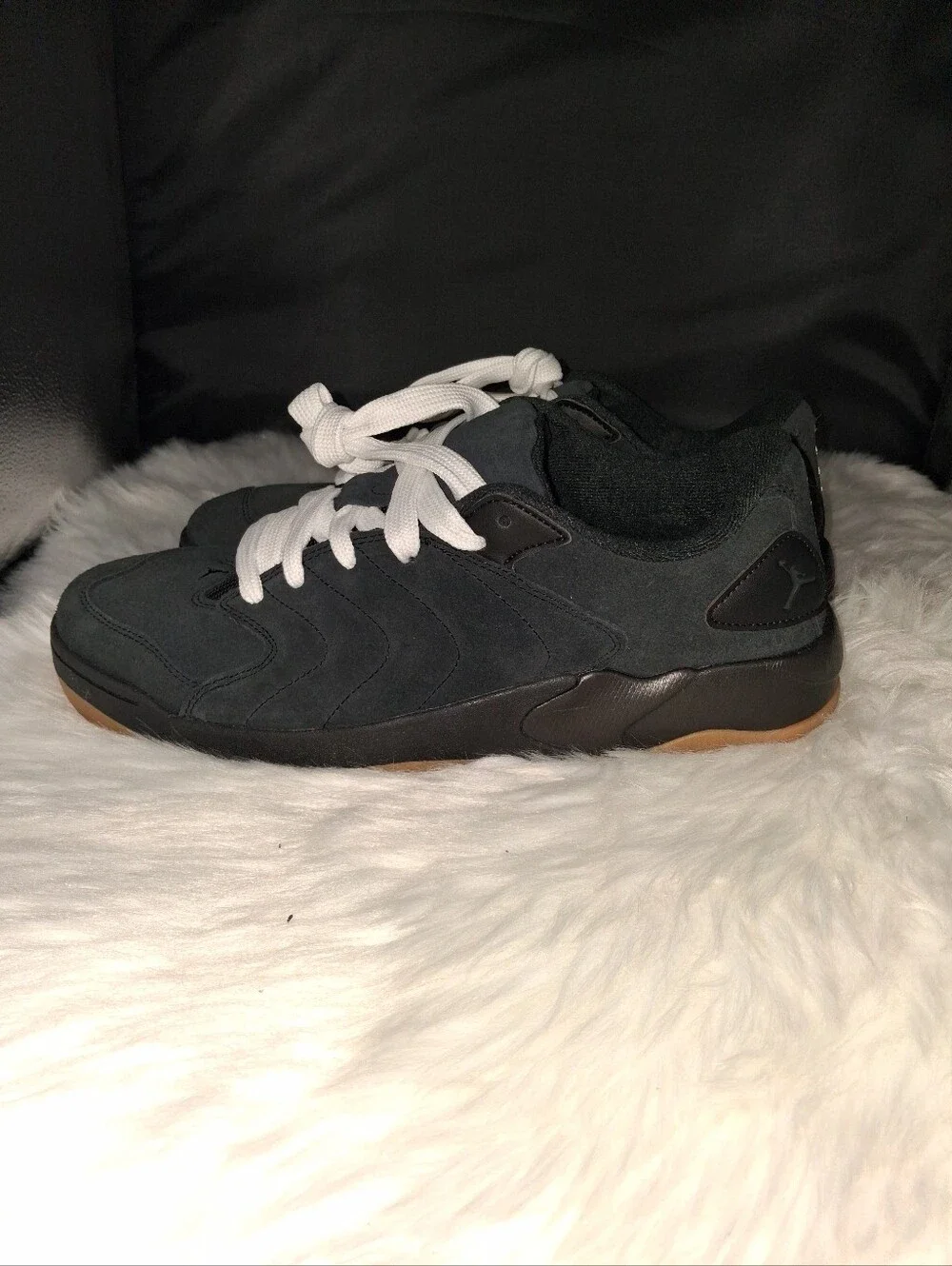 Jordan Session Sneakers